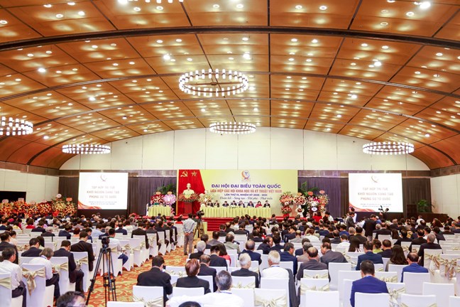 Toàn cảnh Đại hội đại biểu toàn quốc Liên hiệp các Hội Khoa học và Kỹ thuật Việt Nam lần thứ IX tại Hà Nội